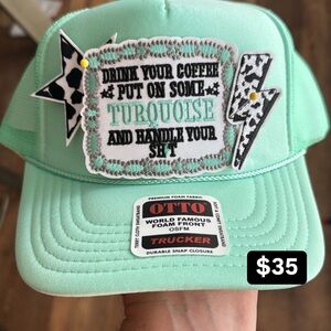 Trucker hat